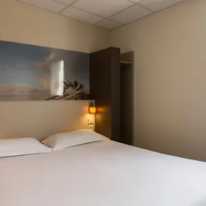 Hotel The Originals City, Clermont-ferrand Sud