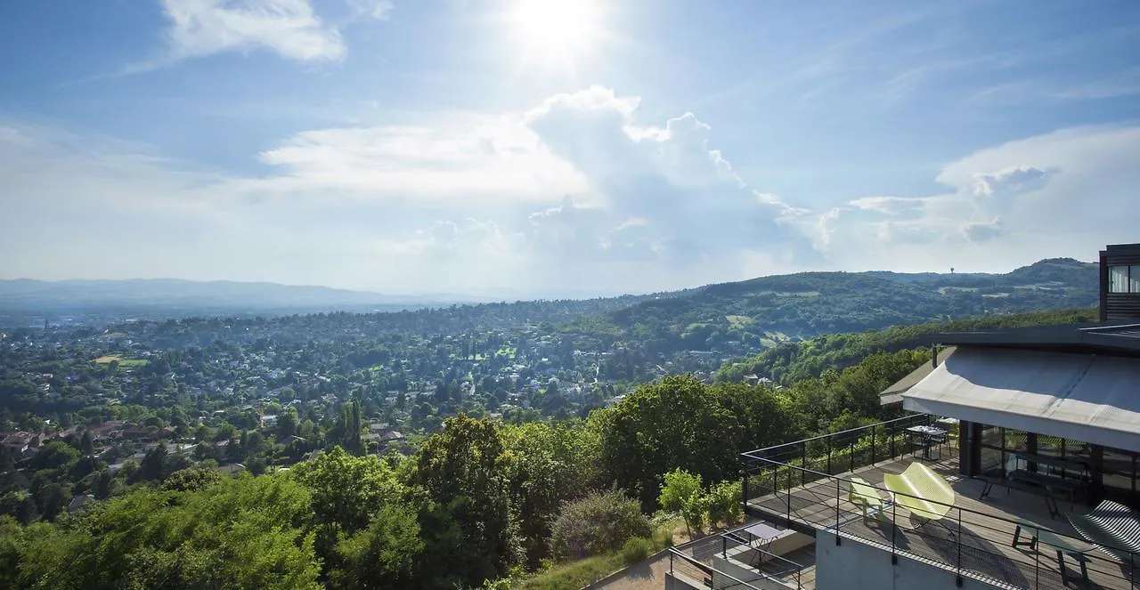 ****  L'Ermitage Hotel Cuisine-A-Manger Saint-Cyr-au-Mont-d'Or France